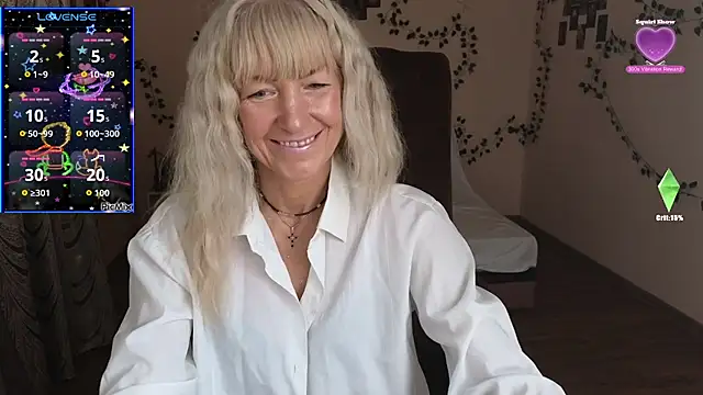 Snapshot of Laura_Gol chatting on 19, 10, 2025 Laura Gol online show from 19, 10, 2025