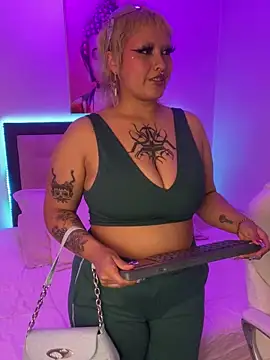 pink maddy online show from 14, 9, 2025