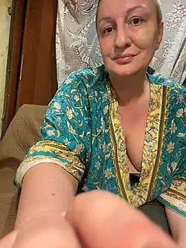 FetishIris online show from 19, 9, 2025