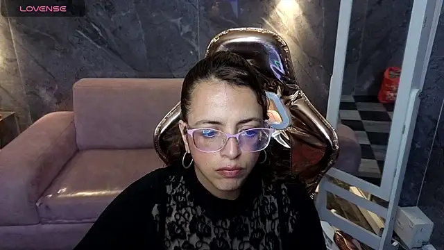  Evoni b online show from 6, 11, 2025