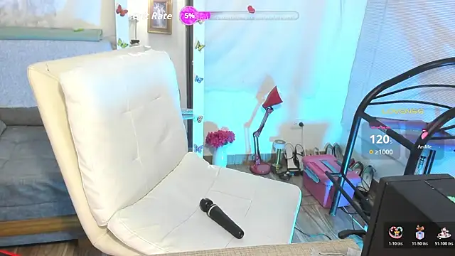 Snapshot of Clunita chatting on 9, 5, 2026 Clunita online show from 9, 5, 2026
