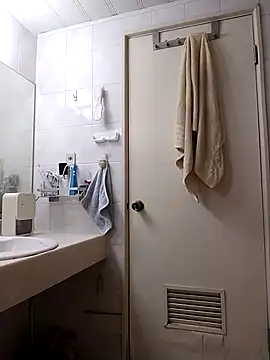 zack23088 online show from 5, 11, 2025