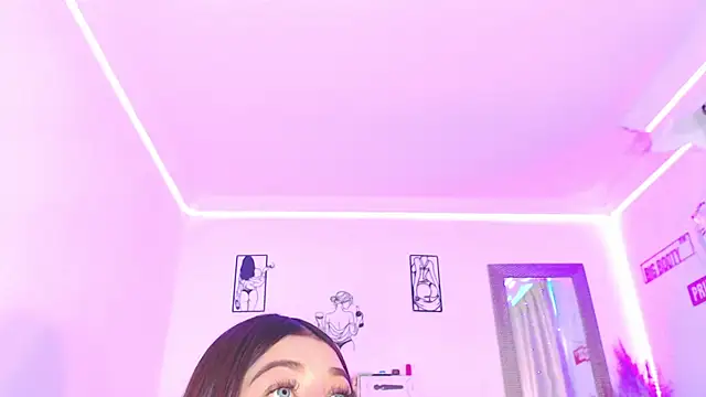 Snapshot of Anna_belly chatting on 7, 5, 2026 Anna belly online show from 7, 5, 2026
