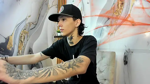 StraightBoy Nick online show from 7, 11, 2025