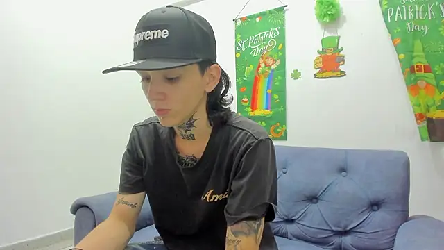 StraightBoy Nick online show from 24, 3, 2026