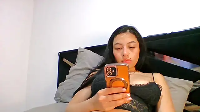 Snapshot of sara_gomez1_ chatting on 23, 10, 2025 sara gomez1 online show from 23, 10, 2025