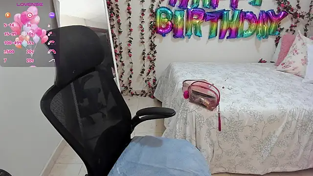 MariamCastiblanco online show from 23, 11, 2025