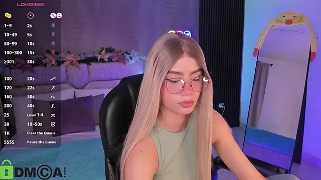 Arinextdoor online show from 19, 12, 2025