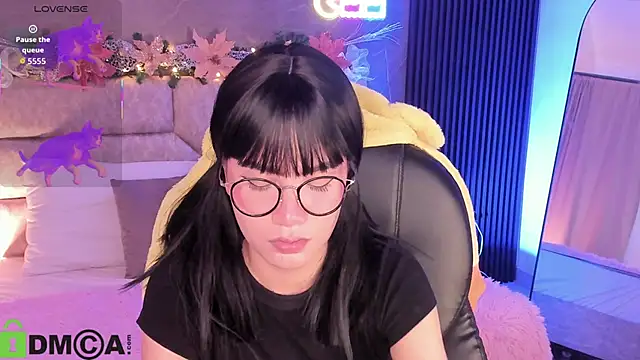 Arinextdoor online show from 1, 12, 2025