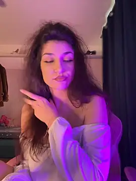 ScarletBloom  online show from 2, 10, 2025