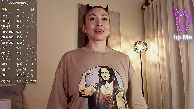 siren indira  online show from 5, 3, 2026