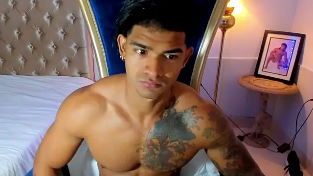 antonio  444 online show from 12, 11, 2025