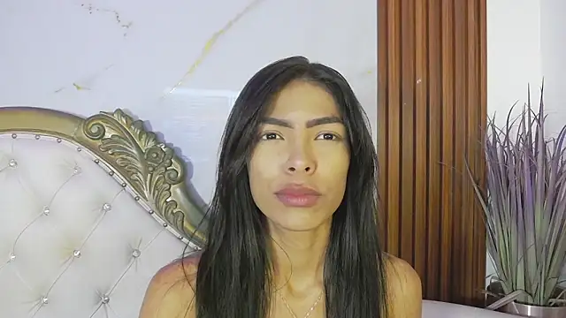 Snapshot of CoralieBronson chatting on 15, 11, 2025 CoralieBronson online show from 15, 11, 2025