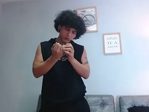 Xfire boy69 online show from 9, 10, 2025