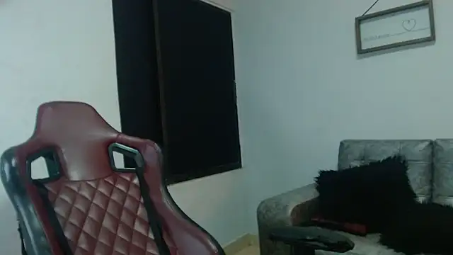 Xfire boy69 online show from 25, 10, 2025