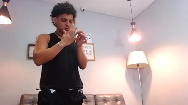 Xfire boy69 online show from 29, 11, 2025