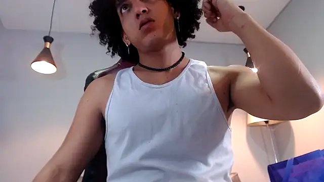 Xfire boy69 online show from 17, 11, 2025