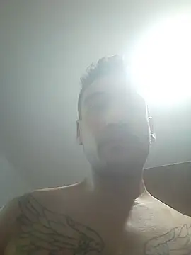 bigandstrong2217 online show from 19, 4, 2026