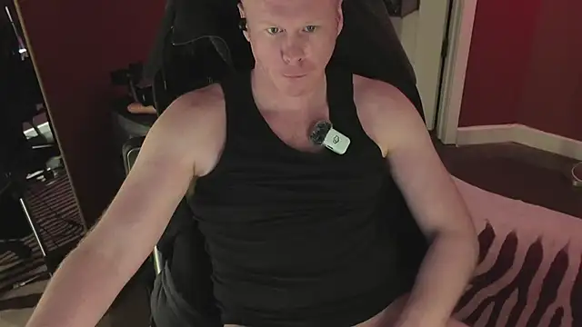 Snapshot of twunkdean chatting on 4, 3, 2026 twunkdean online show from 4, 3, 2026