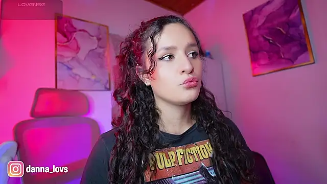 Dannaa Lovs online show from 23, 3, 2026