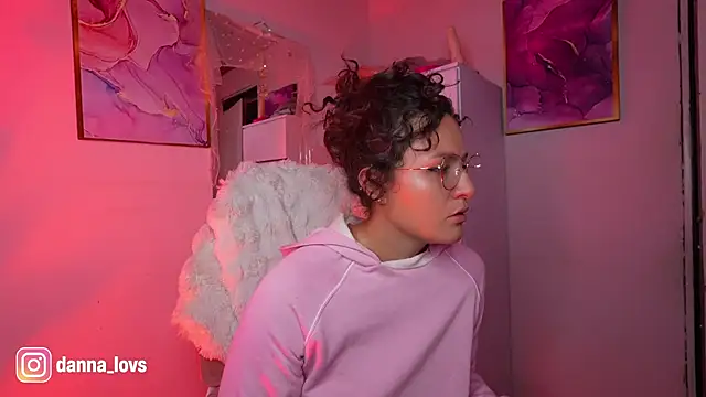 Snapshot of Dannaa_Lovs chatting on 15, 5, 2026 Dannaa Lovs online show from 15, 5, 2026