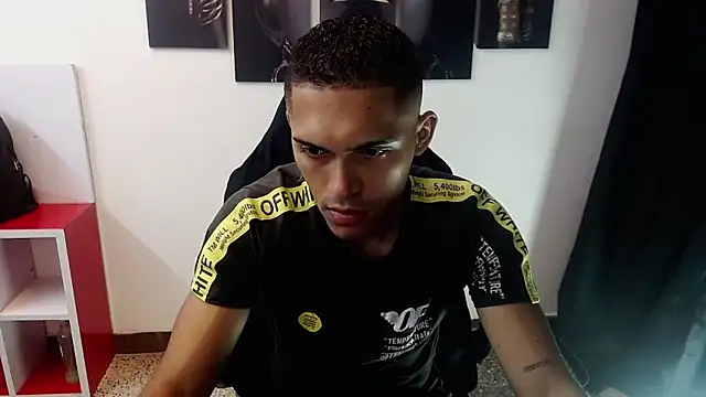 Snapshot of Derek_Storm_ chatting on 8, 11, 2025 Derek Storm online show from 8, 11, 2025