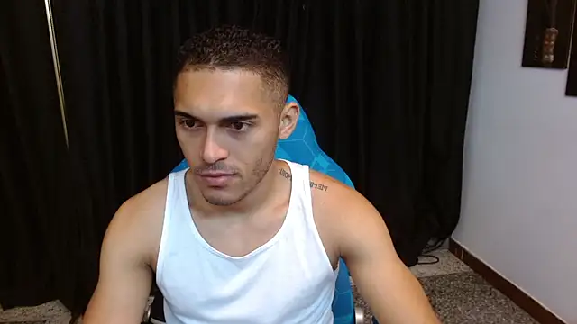 Snapshot of Derek_Storm_ chatting on 29, 11, 2025 Derek Storm online show from 29, 11, 2025