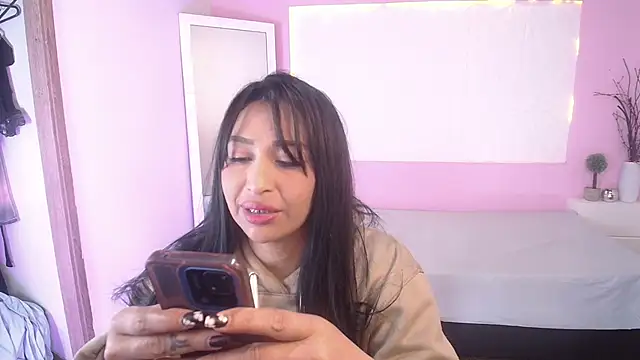 IvyShine7 online show from 14, 10, 2025