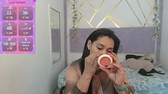 IvyShine7 online show from 9, 11, 2025