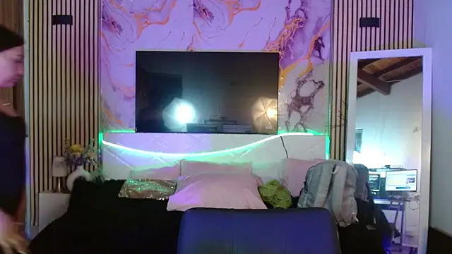 Snapshot of IvyShine7 chatting on 27, 5, 2026 IvyShine7 online show from 27, 5, 2026