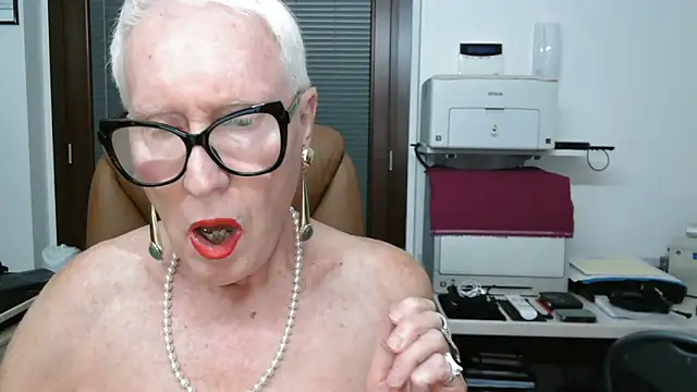 ROBY SWEETHOT online show from 12, 9, 2025