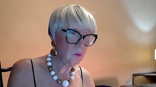 ROBY SWEETHOT online show from 4, 10, 2025