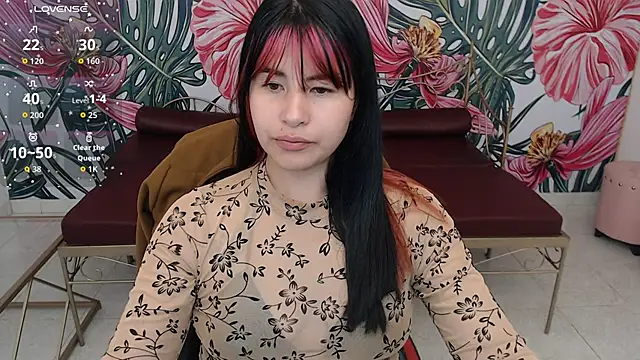 Nina harper  online show from 3, 10, 2025