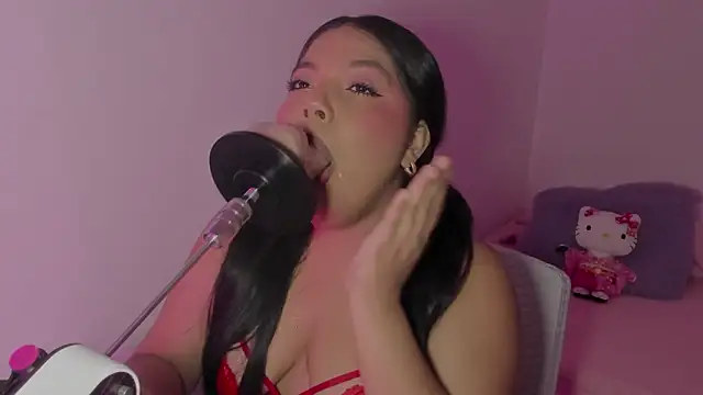 Lily hot25 online show from 7, 2, 2026