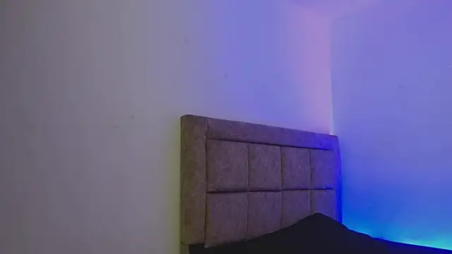 EmilyNoir1 online show from 5, 10, 2025