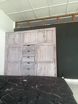 EmilyNoir1 online show from 4, 4, 2026