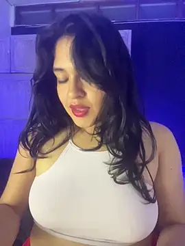 Snapshot of EmilyNoir1 chatting on 18, 5, 2026 EmilyNoir1 online show from 18, 5, 2026
