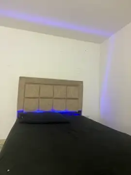 EmilyNoir1 online show from 5, 12, 2025