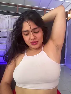 Snapshot of EmilyNoir1 chatting on 6, 5, 2026 EmilyNoir1 online show from 6, 5, 2026