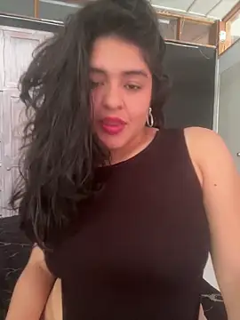 Snapshot of EmilyNoir1 chatting on 14, 5, 2026 EmilyNoir1 online show from 14, 5, 2026