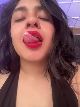 EmilyNoir1 online show from 21, 4, 2026