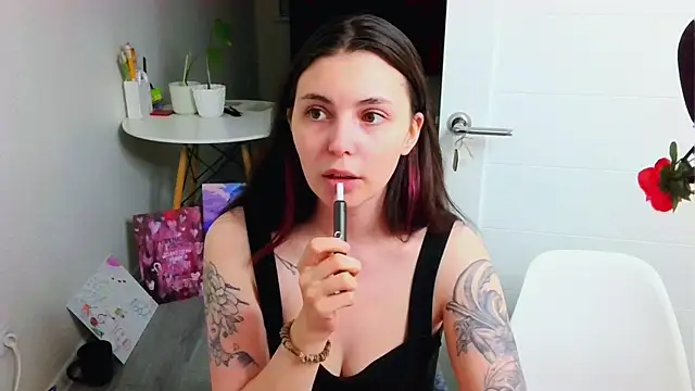 peachyness online show from 19, 7, 2026