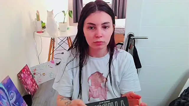 peachyness online show from 13, 7, 2026