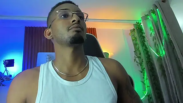 Darwin mayo online show from 13, 3, 2026