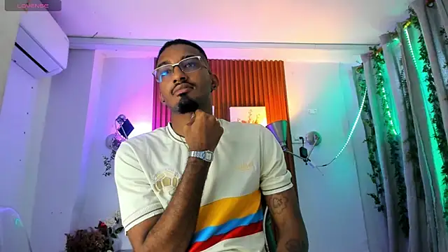 Darwin mayo online show from 20, 11, 2025