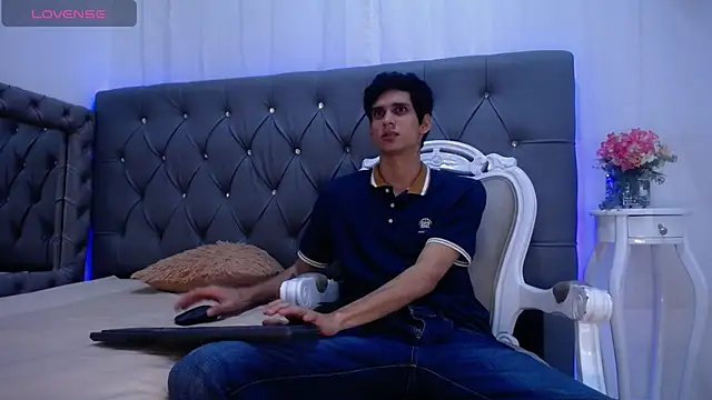 Snapshot of Sebalexis7 chatting on 28, 10, 2025 Sebalexis7 online show from 28, 10, 2025