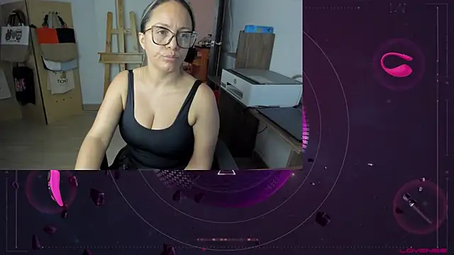 Snapshot of lady_sophie chatting on 12, 9, 2025 lady sophie online show from 12, 9, 2025