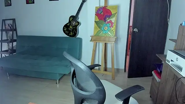 Snapshot of lady_sophie chatting on 4, 10, 2025 lady sophie online show from 4, 10, 2025