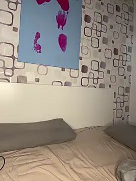 SweetTeenGirl online show from 18, 12, 2025