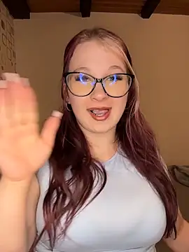 SweetTeenGirl online show from 7, 4, 2026